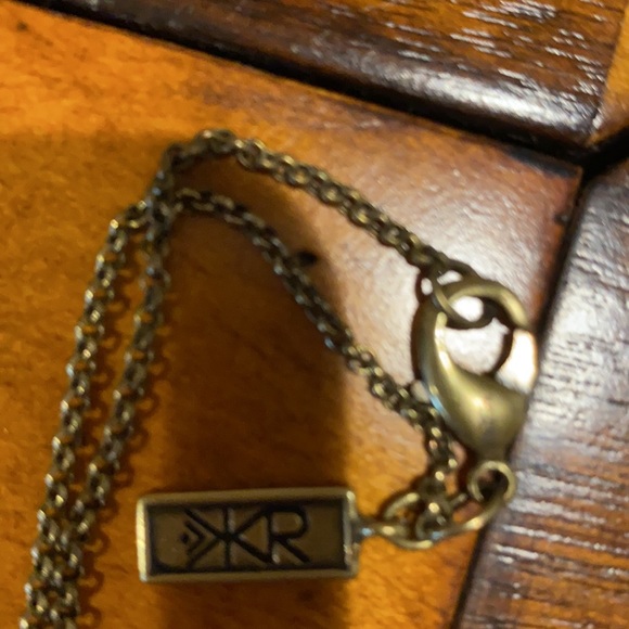 Necklace - Picture 2 of 2